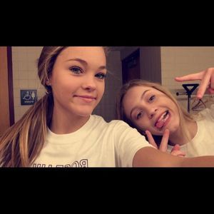 Meet your Posher, Riley